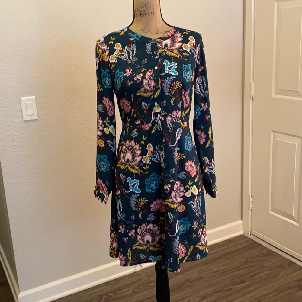 Loft Dress- Green Floral Print, Size 2, Long Sleeve, A-Line, Knee Length